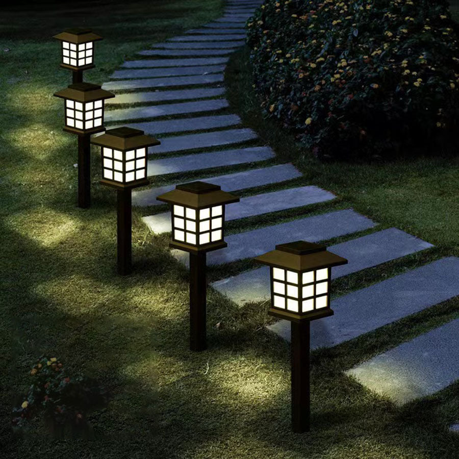 solar-outdoor-courtyard-light