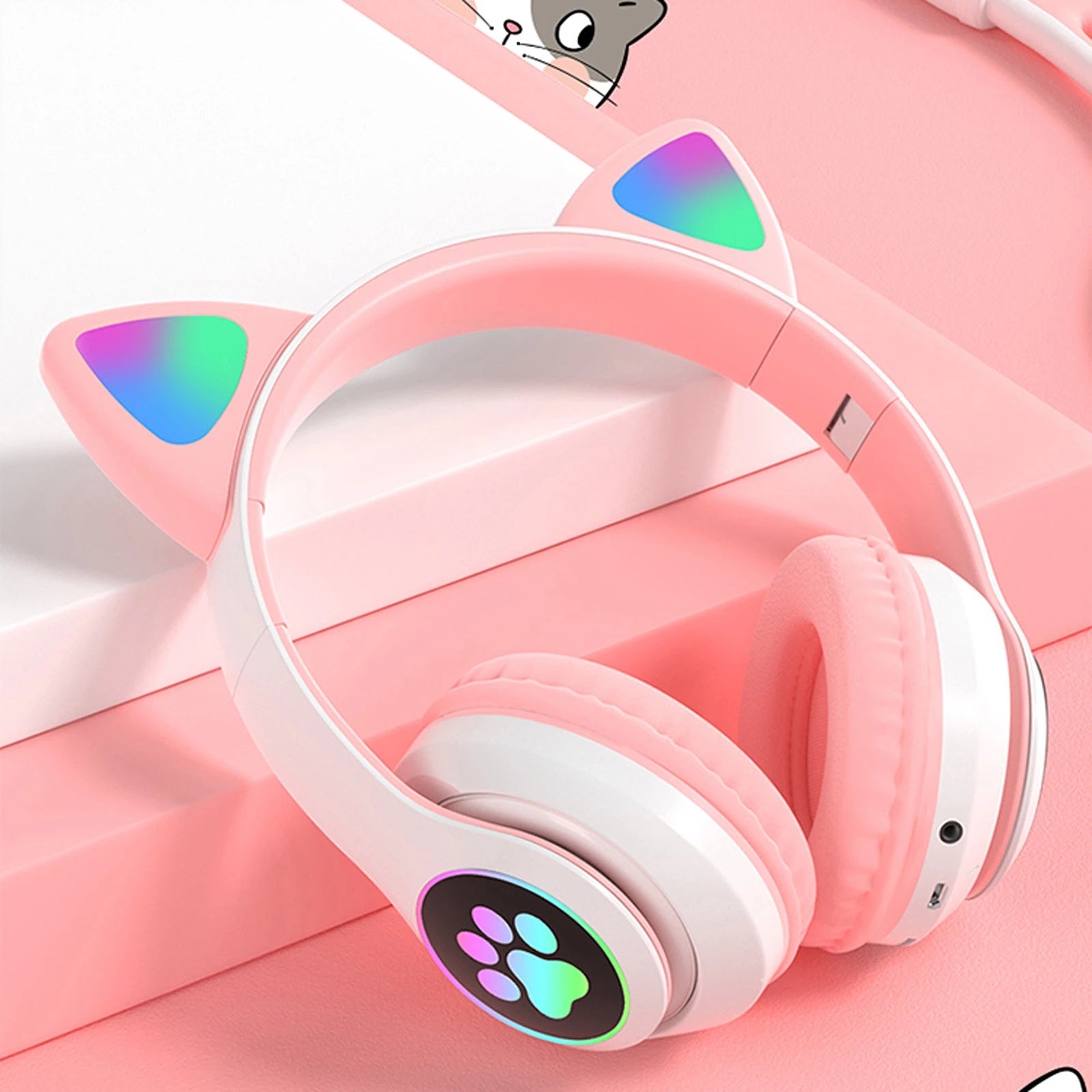 adorable-pink-wireless-cat-paw-headphones-with-ear-flaps