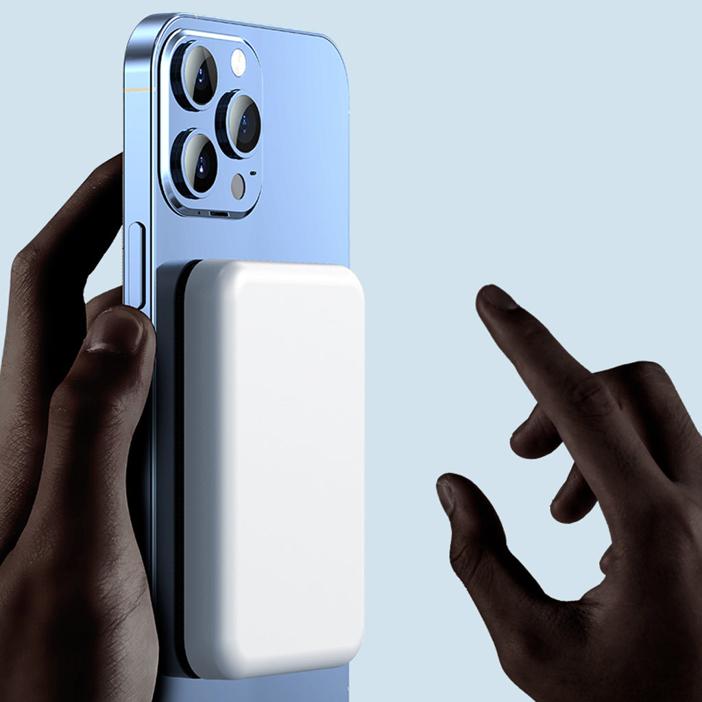 magnetic-charger-compatible-with-apple-android